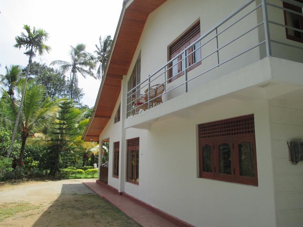 Alfred Colonial Bungalow & Spice Garden Kobbekaduwa Room photo